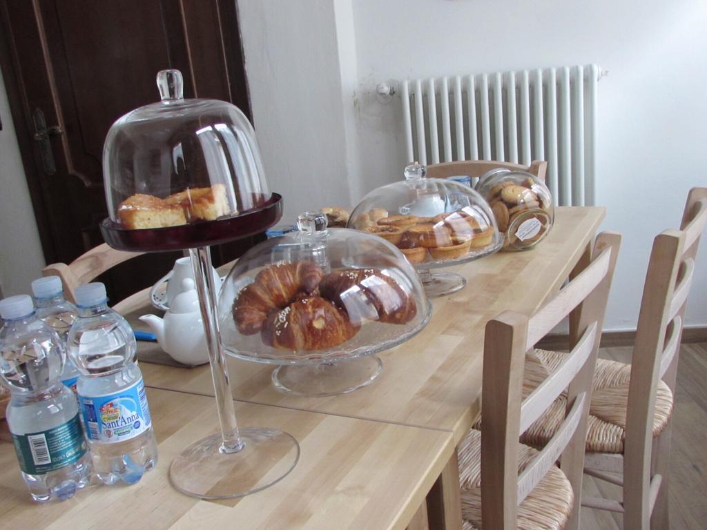La Casa Dei Gatti Bed & Breakfast Limone Piemonte Bagian luar foto