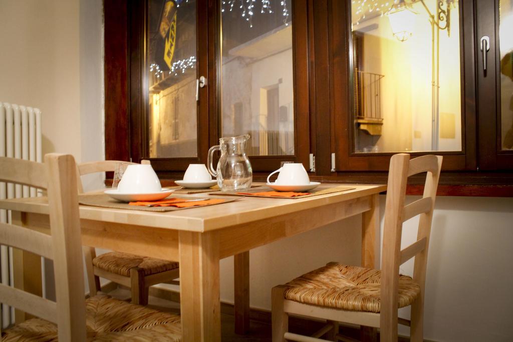 La Casa Dei Gatti Bed & Breakfast Limone Piemonte Bagian luar foto